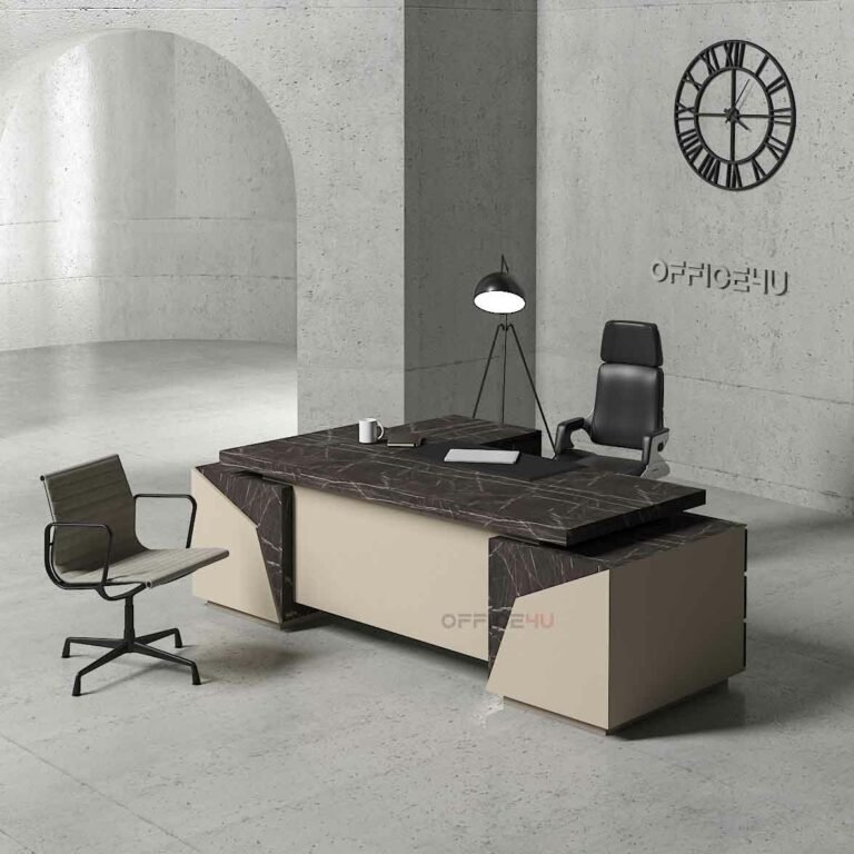 Modern Executive Desk In Dubai, UAE